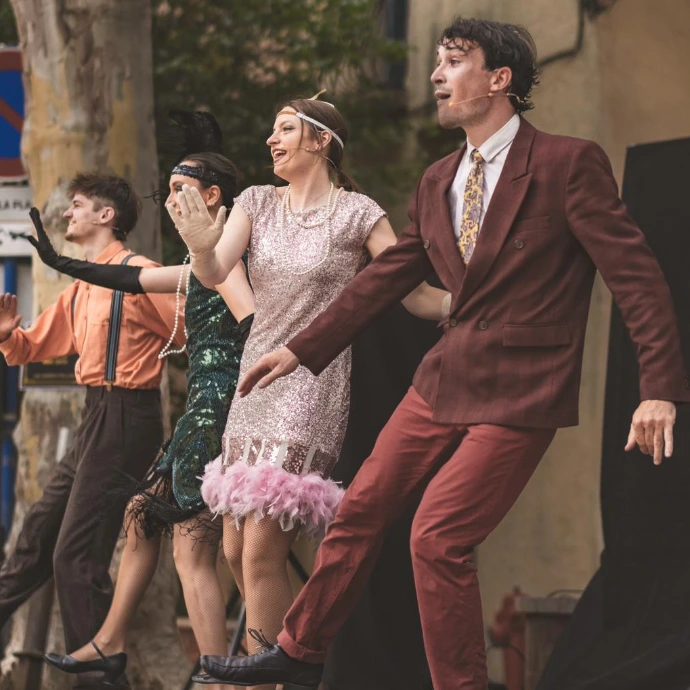 Phot du spectacle "Le Cabaret de la Perle d'Or"