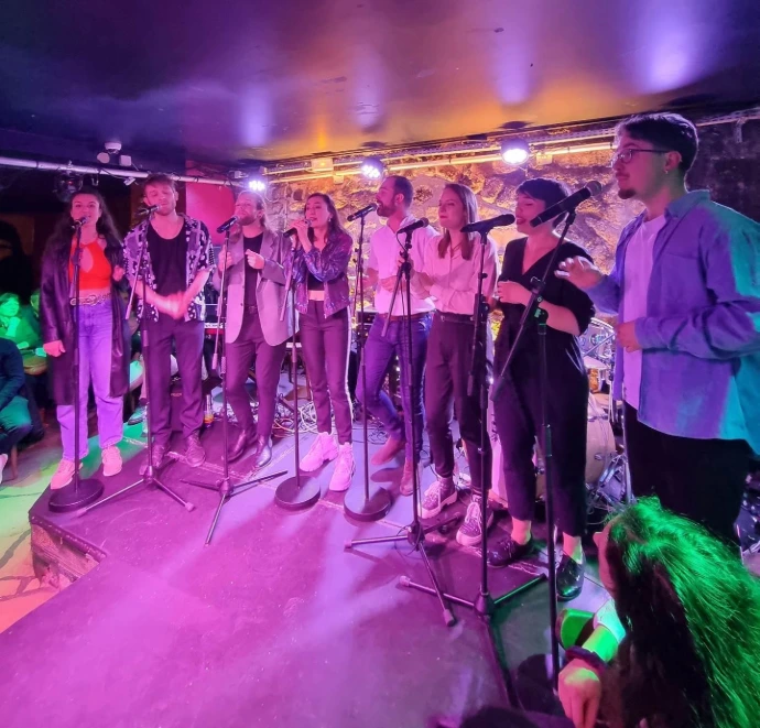 Photo d'un concert de Symbiose