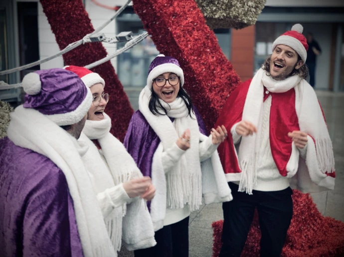 Photo des chanteurs de l'ensemble Symbiose
